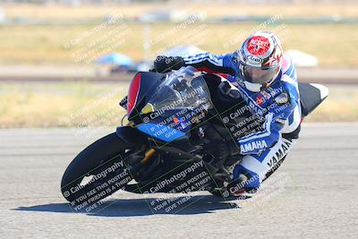 media/Oct-15-2023-TrackXperience (Sun) [[85198ff50b]]/Group 2/session 4 turn 3/